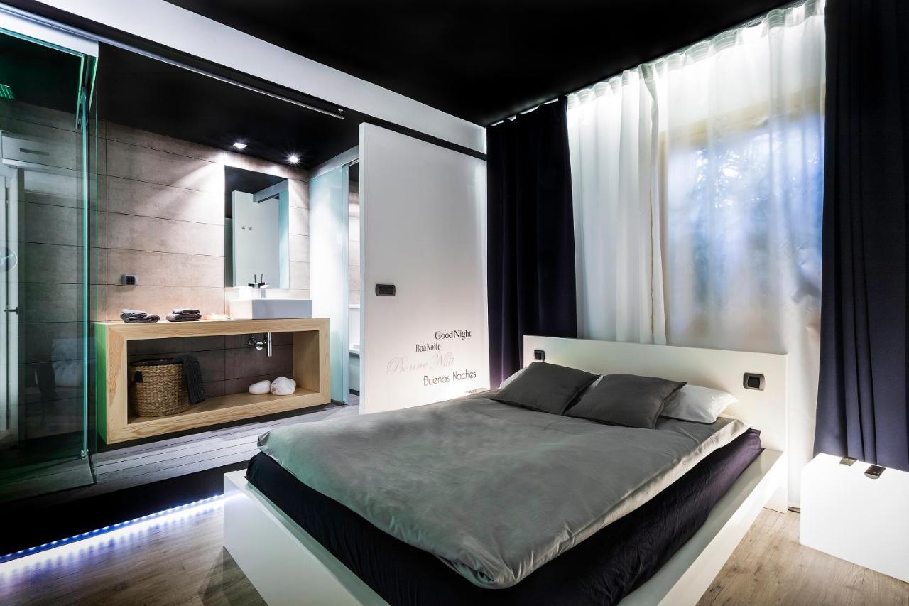 Zrooms&Suites Hostel Boutique Σαραγόσα Εξωτερικό φωτογραφία